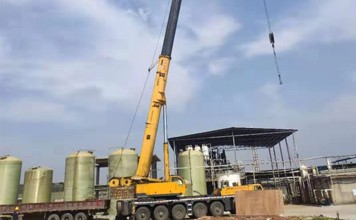 MVR蒸發(fā)結(jié)晶濃縮項(xiàng)目安裝現(xiàn)場(chǎng)