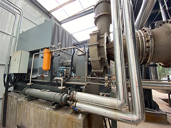 內(nèi)蒙三效蒸發(fā)器安裝現(xiàn)場(chǎng) 內(nèi)蒙三效蒸發(fā)器安裝現(xiàn)場(chǎng)