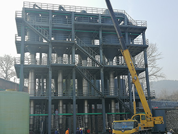 山東四效蒸發(fā)器項(xiàng)目安裝現(xiàn)場(chǎng) 山東四效蒸發(fā)器項(xiàng)目安裝現(xiàn)場(chǎng)